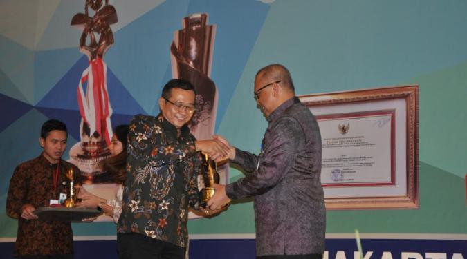 Kuningan Raih Penghargaan Wahana Tata Nugraha