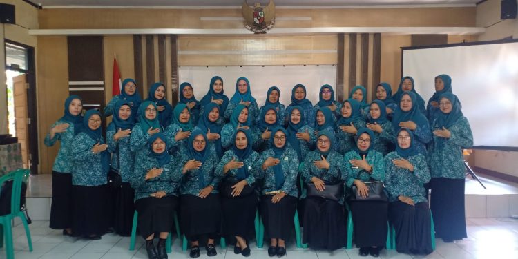 PEMBINAAN PKK KECAMATAN GARAWANGI