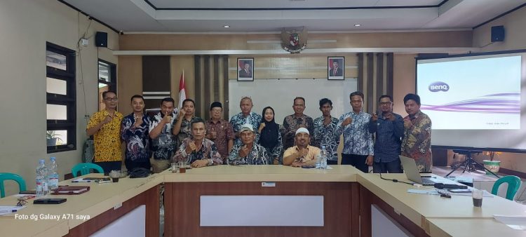 Evaluasi dan Verifikasi RAPBDes Kecamatan Garawangi Tahun 2024