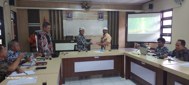 Evaluasi dan Verifikasi RAPBDes Kecamatan Garawangi Tahun 2024